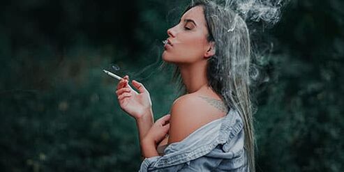 Ο καπνιστής σύζυγος σε ένα όνειρο - στις χρήσιμες συμβουλές της
